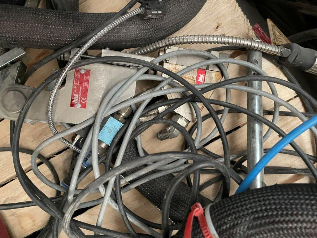 Baumer HHS PreMelter XMelt XM-04-2200 - Переплетная машина: фото 5 Baumer HHS PreMelter XMelt XM-04-2200 - Переплетная машина: фото 5