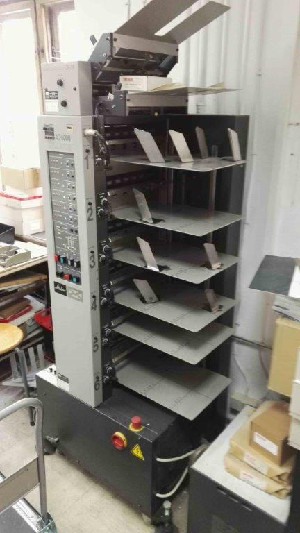 HORIZON Single Sheet Vacuum Feeder Gathering Machine AC-6000 S CF-20 with Cover Feeder - Печатное оборудование: фото 1 HORIZON Single Sheet Vacuum Feeder Gathering Machine AC-6000 S CF-20 with Cover Feeder - Печатное оборудование: фото 1