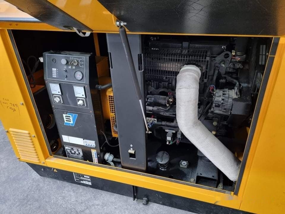 SDMO - Электрогенератор: фото 3 SDMO - Электрогенератор: фото 3