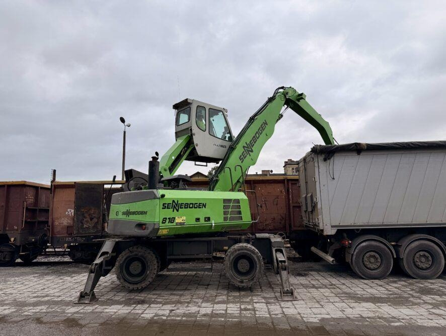 Sennebogen 818 K9 - Перегружатель: фото 1 Sennebogen 818 K9 - Перегружатель: фото 1