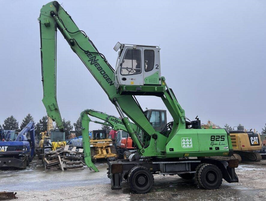 Sennebogen 825 - Перегружатель: фото 1 Sennebogen 825 - Перегружатель: фото 1