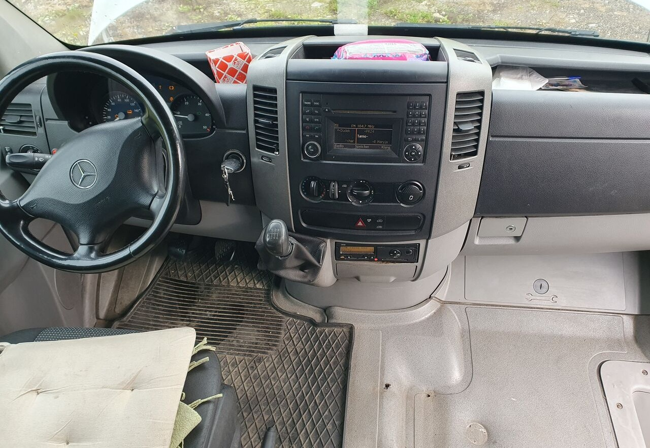 Mercedes-Benz SPRINTER 416 AUTOBUS 20+2 MIEJSCA - Микроавтобус, Пассажирский фургон: фото 5 Mercedes-Benz SPRINTER 416 AUTOBUS 20+2 MIEJSCA - Микроавтобус, Пассажирский фургон: фото 5