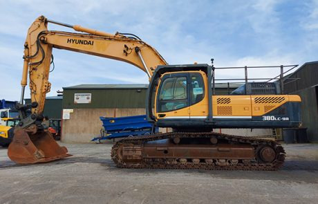 HYUNDAI R380LC-9A - Гусеничный экскаватор: фото 1 HYUNDAI R380LC-9A - Гусеничный экскаватор: фото 1