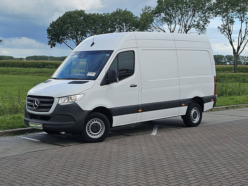 Mercedes-Benz Sprinter 317 ac automaat EURO6 - Цельнометаллический фургон: фото 2 Mercedes-Benz Sprinter 317 ac automaat EURO6 - Цельнометаллический фургон: фото 2