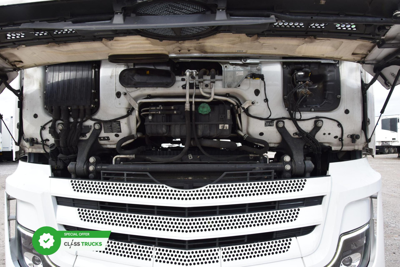 Тягач Mercedes-Benz Actros 5 1845 BigSpace: фото 16 Тягач Mercedes-Benz Actros 5 1845 BigSpace: фото 16