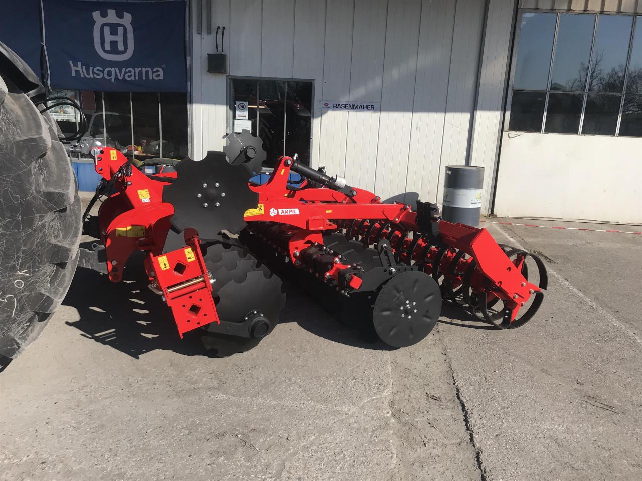 Akpil BISON 3.0 Federflex - Neumaschine - Дисковая борона: фото 3 Akpil BISON 3.0 Federflex - Neumaschine - Дисковая борона: фото 3