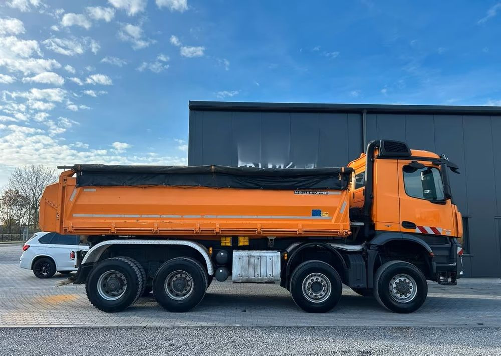 Mercedes-Benz 4145 / 8x6 / Wywrotka trójstronna Meiller Bordmatik manual / Euro 6 / Retarder / 440 000 km! - Самосвал: фото 5 Mercedes-Benz 4145 / 8x6 / Wywrotka trójstronna Meiller Bordmatik manual / Euro 6 / Retarder / 440 000 km! - Самосвал: фото 5