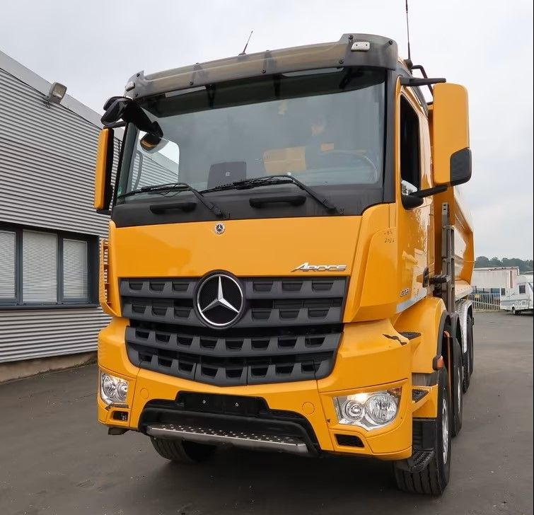 Mercedes-Benz Arocs 3251 8x4 | 510 KM | Euro 6d | Navi | Wywrotka Trójstronna | 215 600 km !! - Самосвал: фото 3 Mercedes-Benz Arocs 3251 8x4 | 510 KM | Euro 6d | Navi | Wywrotka Trójstronna | 215 600 km !! - Самосвал: фото 3
