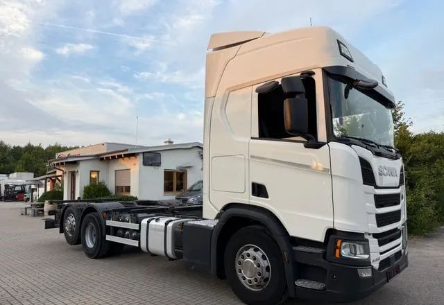 Scania R450 BDF • 6x2 • Euro 6d • Skrętna tylna oś • Retarder • Pod zabudowę • - Грузовик-шасси: фото 3 Scania R450 BDF • 6x2 • Euro 6d • Skrętna tylna oś • Retarder • Pod zabudowę • - Грузовик-шасси: фото 3