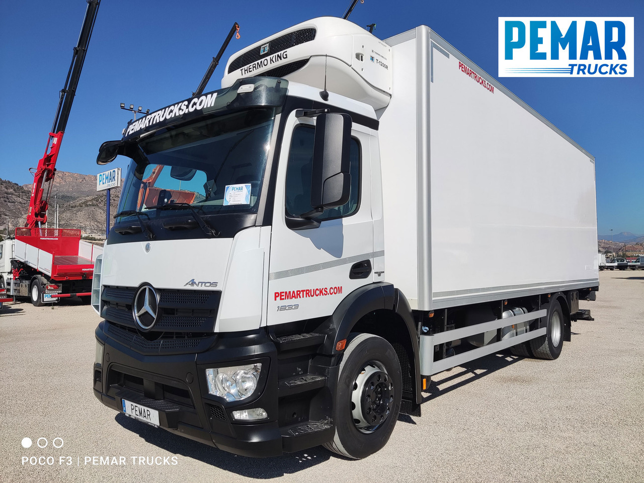 MERCEDES-BENZ MERCEDES BENZ ANTOS 1833 FRIGORIFICO 18T - Рефрижератор: фото 1 MERCEDES-BENZ MERCEDES BENZ ANTOS 1833 FRIGORIFICO 18T - Рефрижератор: фото 1