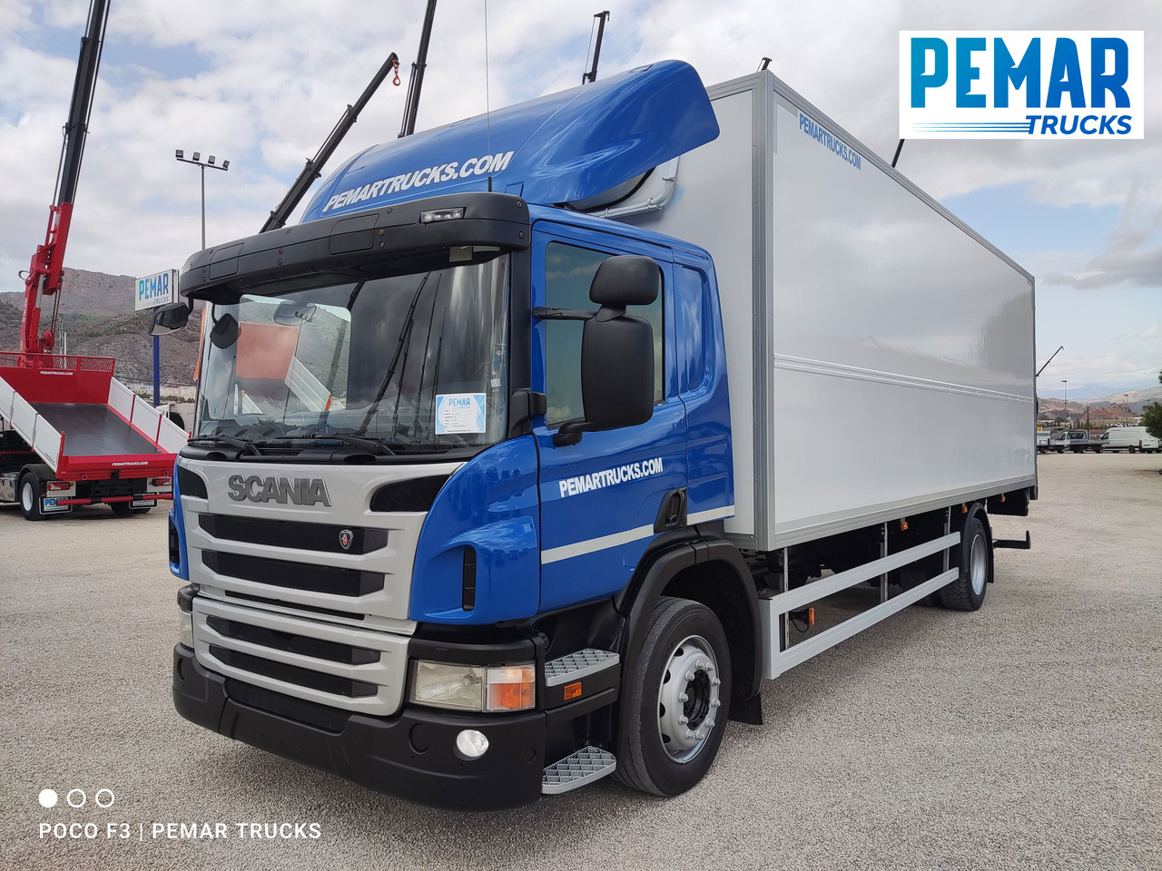 SCANIA P 230 CAJA CERRADA 16.5T - Грузовик с закрытым кузовом: фото 1 SCANIA P 230 CAJA CERRADA 16.5T - Грузовик с закрытым кузовом: фото 1