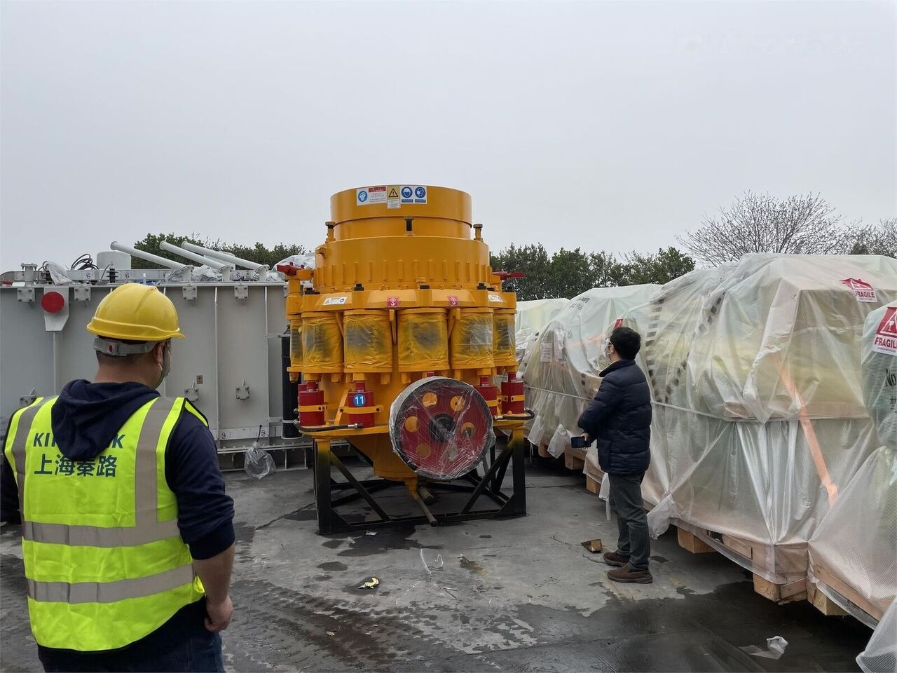 Kinglink KLC1300 Iron Ore Cone Crusher 150-250TPH - Конусная дробилка: фото 2 Kinglink KLC1300 Iron Ore Cone Crusher 150-250TPH - Конусная дробилка: фото 2