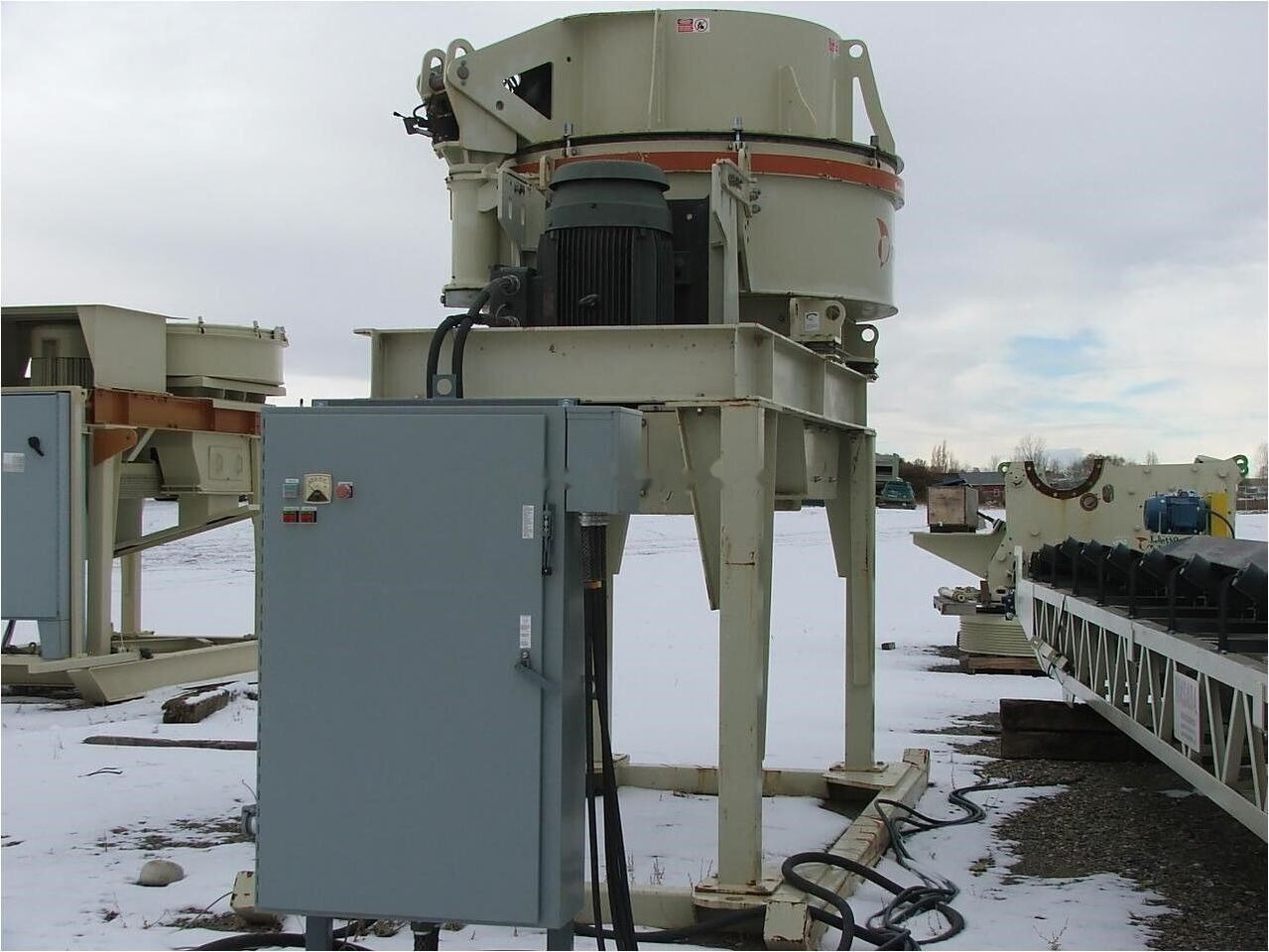 Metso BARMAC B7100SE VSI CRUSHER - Конусная дробилка: фото 3 Metso BARMAC B7100SE VSI CRUSHER - Конусная дробилка: фото 3