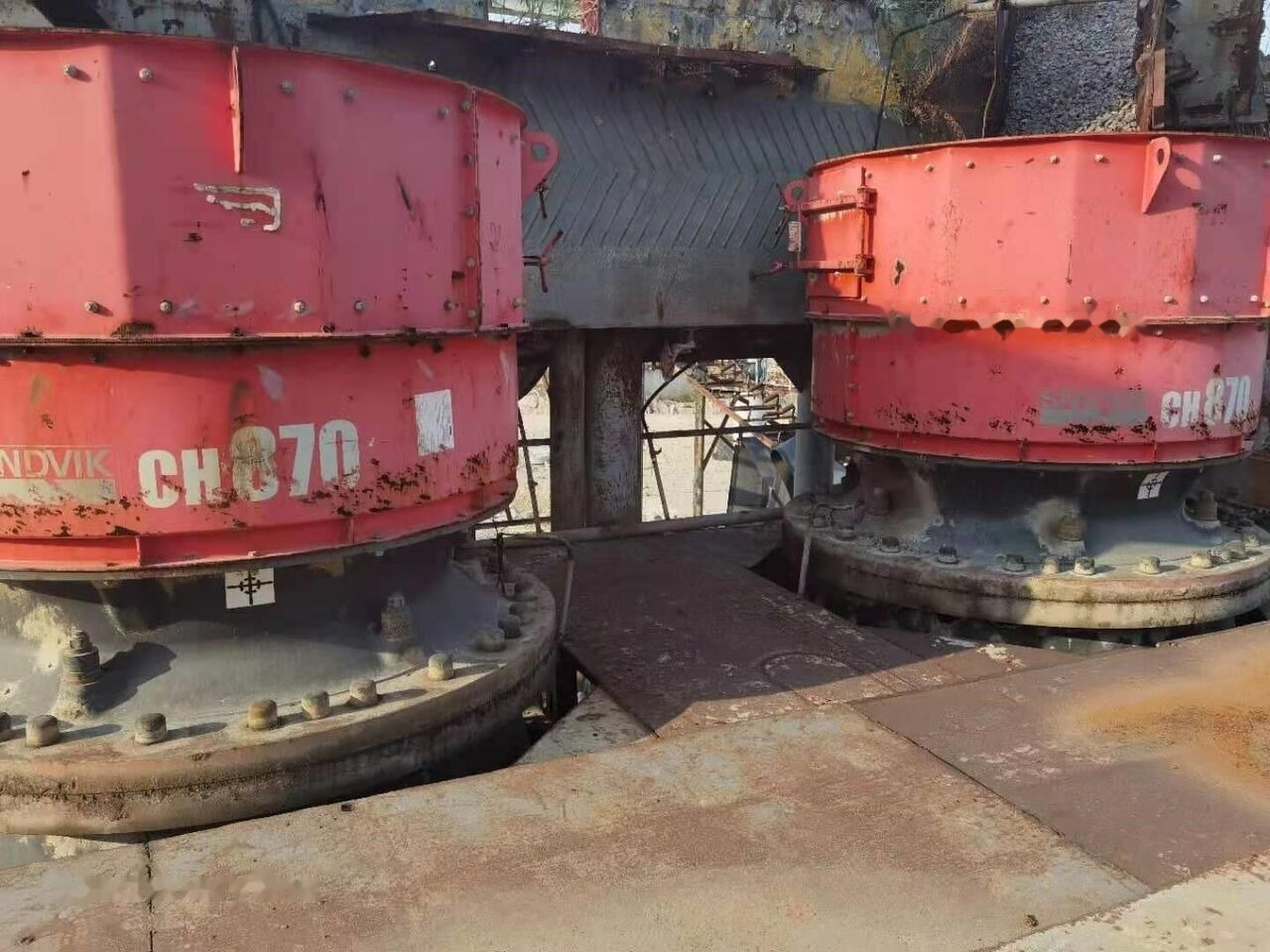 Sandvik CH870 - Конусная дробилка: фото 1 Sandvik CH870 - Конусная дробилка: фото 1