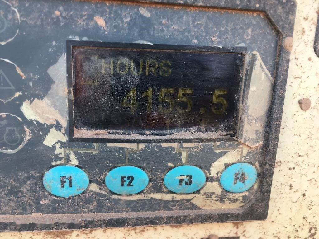 Sandvik QA450 - Грохот: фото 4 Sandvik QA450 - Грохот: фото 4