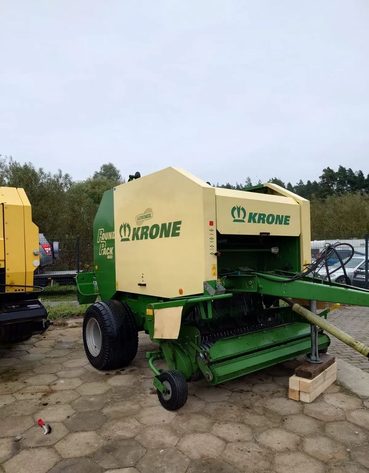 Krone Round Pack 1550 - Пресс-подборщик рулонный: фото 1 Krone Round Pack 1550 - Пресс-подборщик рулонный: фото 1