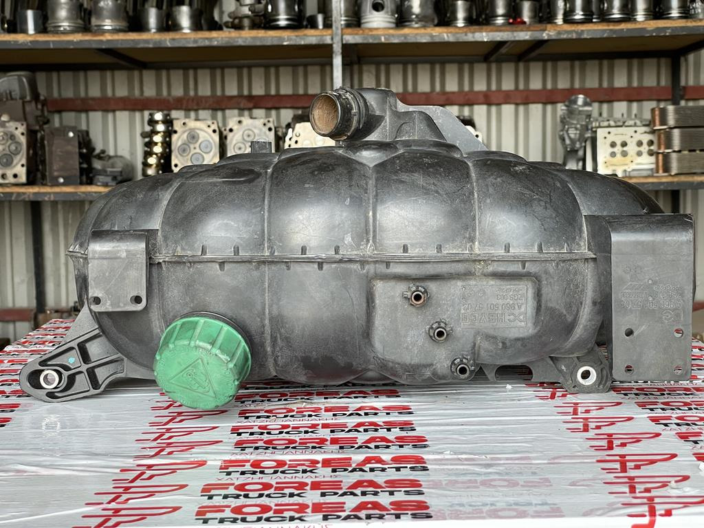 MERCEDES-BENZ ACTROS MP4 ZGS 004 - A 960 501 5703 - Расширительный бачок для Грузовиков: фото 3 MERCEDES-BENZ ACTROS MP4 ZGS 004 - A 960 501 5703 - Расширительный бачок для Грузовиков: фото 3