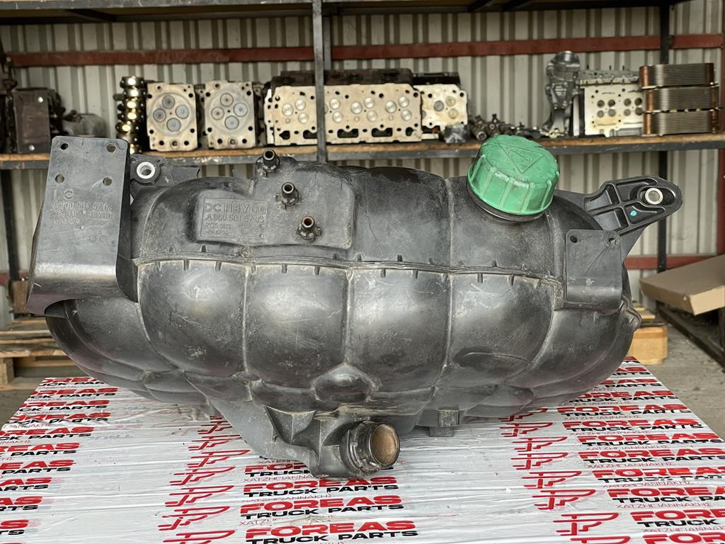 MERCEDES-BENZ ACTROS MP4 ZGS 004 - A 960 501 5703 - Расширительный бачок для Грузовиков: фото 1 MERCEDES-BENZ ACTROS MP4 ZGS 004 - A 960 501 5703 - Расширительный бачок для Грузовиков: фото 1