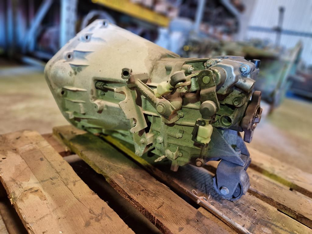 MERCEDES-BENZ SPRINTER 711605 - Коробка передач для Грузовиков: фото 3 MERCEDES-BENZ SPRINTER 711605 - Коробка передач для Грузовиков: фото 3