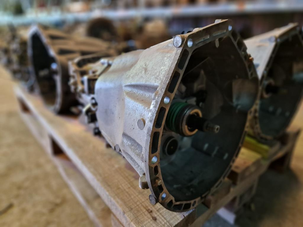 MERCEDES-BENZ SPRINTER 711651 - Коробка передач для Грузовиков: фото 2 MERCEDES-BENZ SPRINTER 711651 - Коробка передач для Грузовиков: фото 2