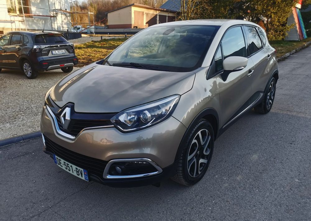 Renault Captur 0.9 Energy TCe Intens - Внедорожник: фото 3 Renault Captur 0.9 Energy TCe Intens - Внедорожник: фото 3