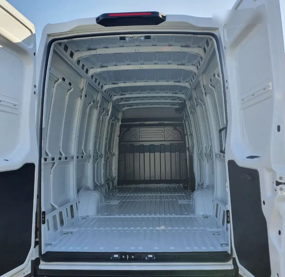 IVECO DAILY 35S18HA8 L4H2 - Цельнометаллический фургон: фото 5 IVECO DAILY 35S18HA8 L4H2 - Цельнометаллический фургон: фото 5
