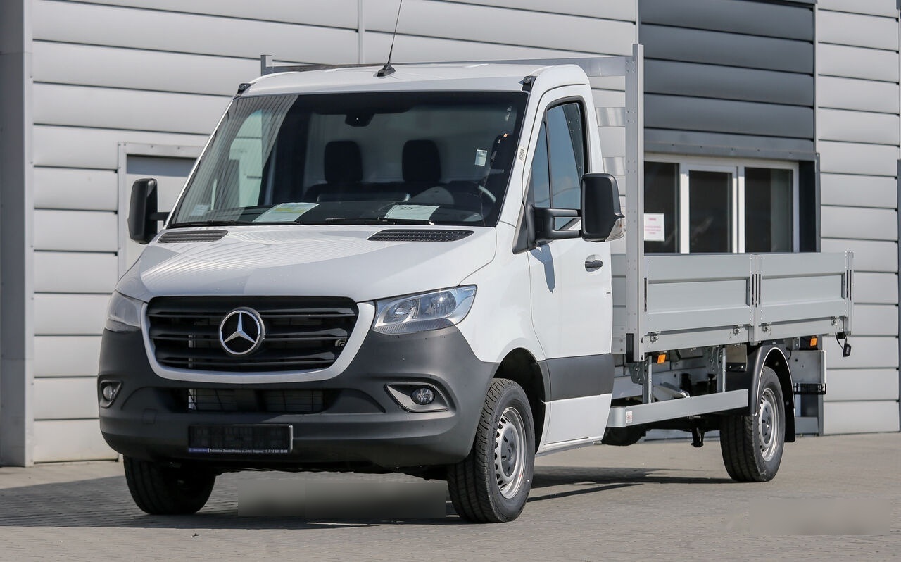 Mercedes-Benz Sprinter 319 - Малотоннажный бортовой грузовик: фото 1 Mercedes-Benz Sprinter 319 - Малотоннажный бортовой грузовик: фото 1