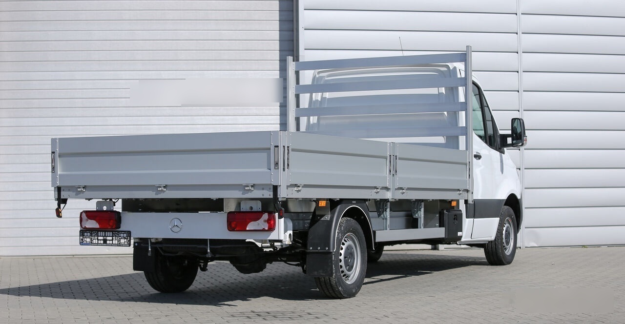 Mercedes-Benz Sprinter 319 - Малотоннажный бортовой грузовик: фото 3 Mercedes-Benz Sprinter 319 - Малотоннажный бортовой грузовик: фото 3