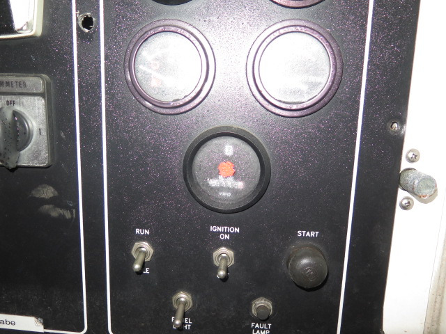 Trieletron 90T400SLN - Аэродромный источник питания: фото 5 Trieletron 90T400SLN - Аэродромный источник питания: фото 5