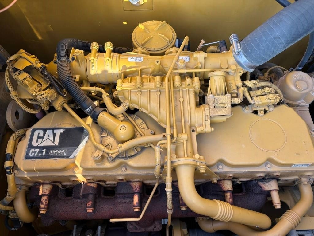 Гусеничный экскаватор CAT 323: фото 16 Гусеничный экскаватор CAT 323: фото 16