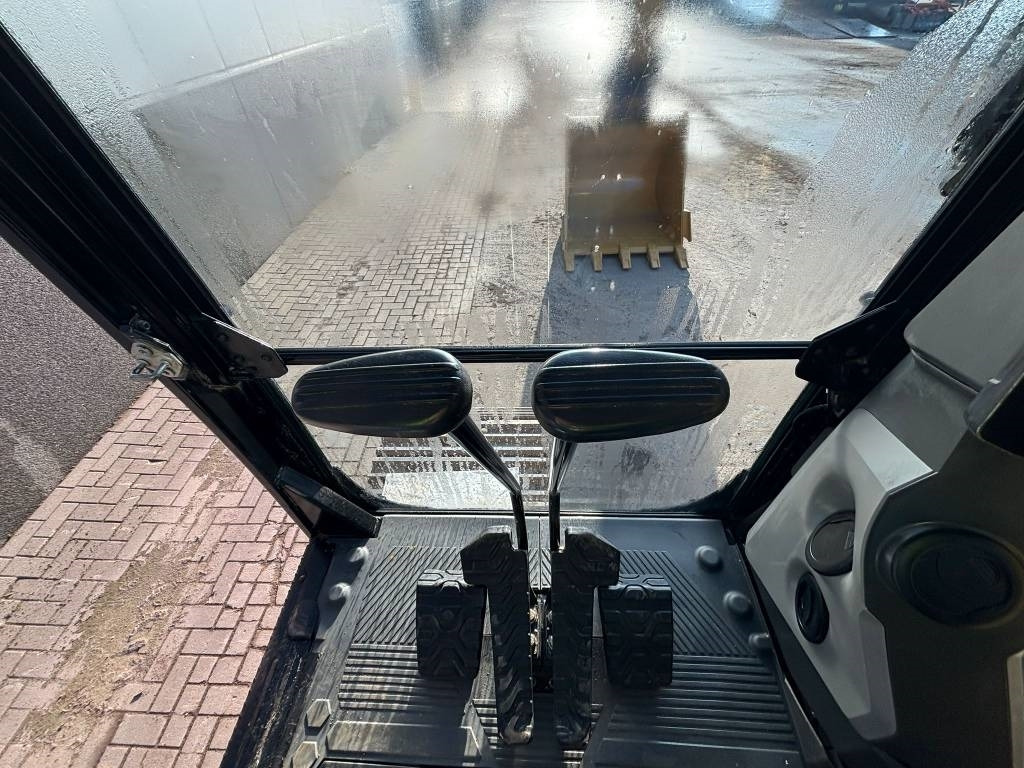 Гусеничный экскаватор CAT 323: фото 13 Гусеничный экскаватор CAT 323: фото 13