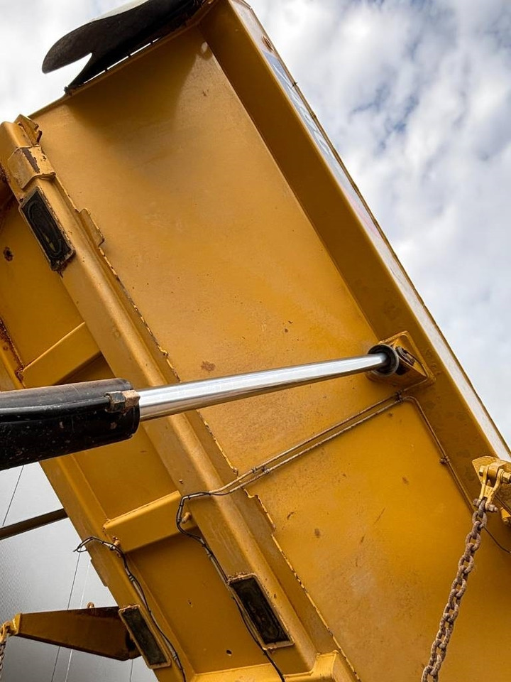 Сочленённый самосвал CAT 745 C: фото 19