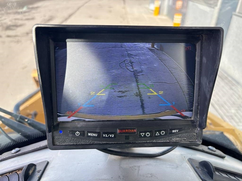 Гусеничный погрузчик CAT 953 D: фото 11 Гусеничный погрузчик CAT 953 D: фото 11