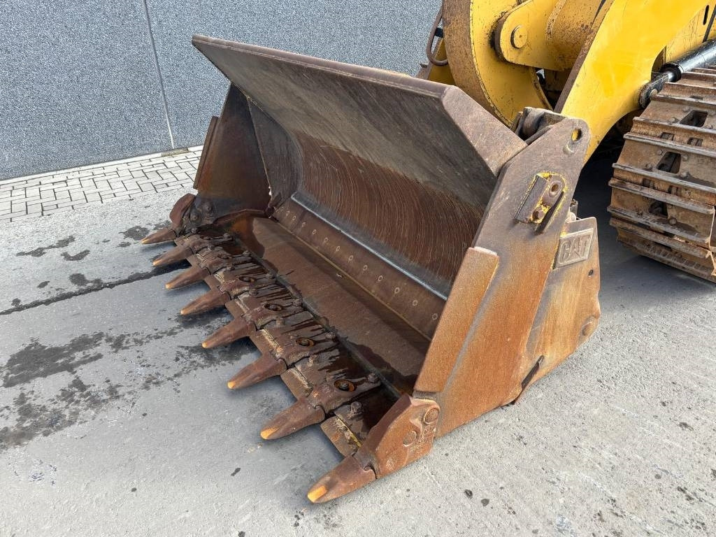 Гусеничный погрузчик CAT 953 D: фото 14 Гусеничный погрузчик CAT 953 D: фото 14