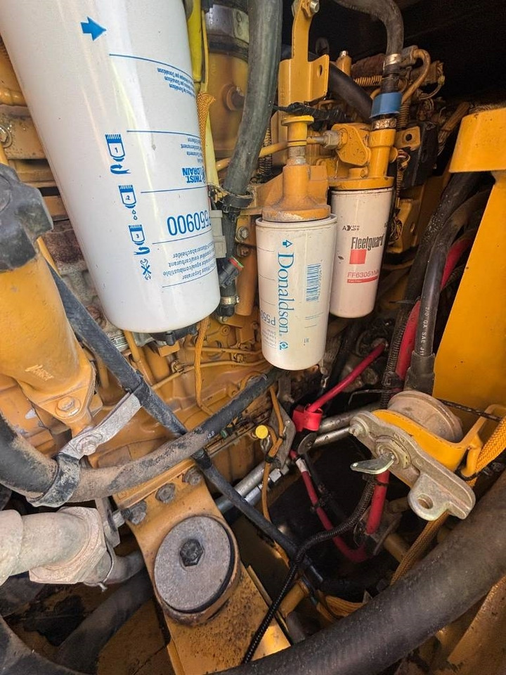 Гусеничный погрузчик CAT 953 D: фото 19 Гусеничный погрузчик CAT 953 D: фото 19