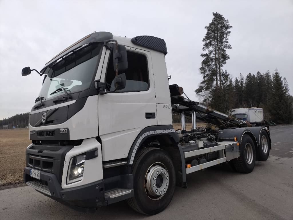 Volvo FMX370 6x2 av3700mm multilift vaijerilaite - Портальный бункеровоз: фото 1 Volvo FMX370 6x2 av3700mm multilift vaijerilaite - Портальный бункеровоз: фото 1