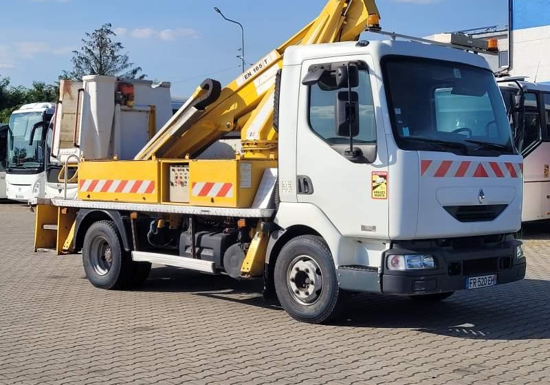 Renault MIDLUM 180 DCI / SPROWADZONA / ZWYŻKA - Грузовик с подъемником: фото 1 Renault MIDLUM 180 DCI / SPROWADZONA / ZWYŻKA - Грузовик с подъемником: фото 1