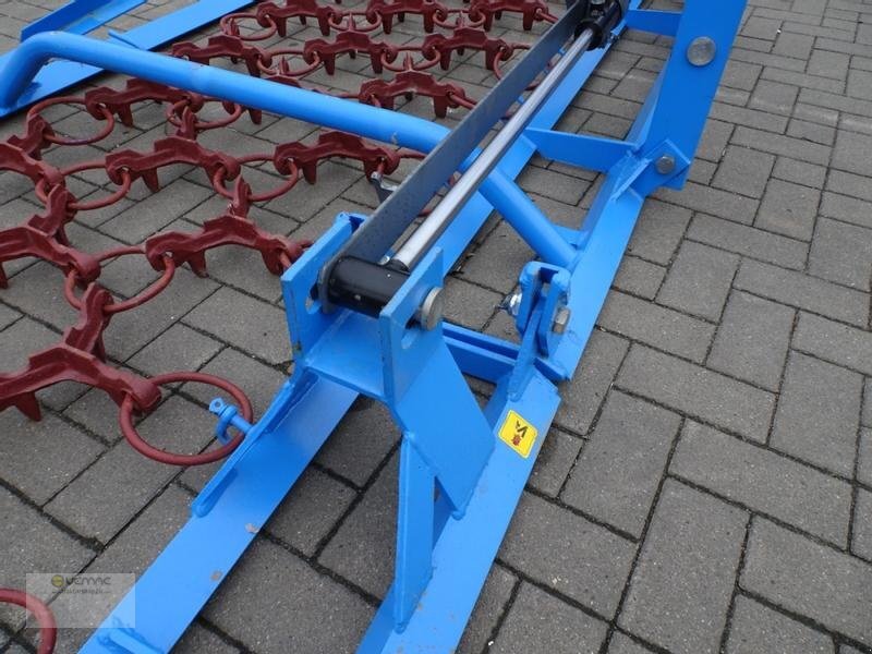 Новый Луговая борона Vemac Wiesenschleppe Schleppe Egge Wiesenstriegel 4m 3-reihig NEU: фото 10 Новый Луговая борона Vemac Wiesenschleppe Schleppe Egge Wiesenstriegel 4m 3-reihig NEU: фото 10