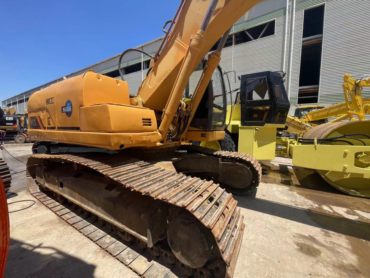 LIUGONG 920D - Гусеничный экскаватор: фото 1 LIUGONG 920D - Гусеничный экскаватор: фото 1