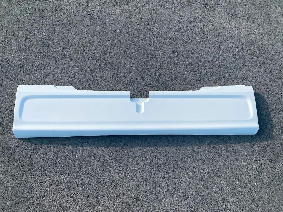 MAN Lions City A21 Heckstoßstange mit AHK Ausschnitt OE 88732035011 / 88.73203-5011 *280€ NETTO* Rohteil - Бампер для Автобусов: фото 1 MAN Lions City A21 Heckstoßstange mit AHK Ausschnitt OE 88732035011 / 88.73203-5011 *280€ NETTO* Rohteil - Бампер для Автобусов: фото 1