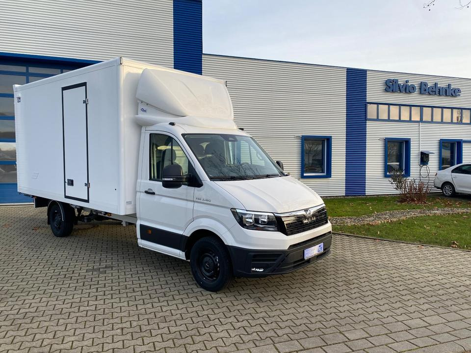 MAN TGE 3.160 Next Level Blyss Kofferaufbau Lang *INKL.19% MWST*HECKANTRIEB*AHK*PDC*TEMPO *UVM*SOFORT VERFÜGBAR!* - Фургон с закрытым кузовом: фото 1 MAN TGE 3.160 Next Level Blyss Kofferaufbau Lang *INKL.19% MWST*HECKANTRIEB*AHK*PDC*TEMPO *UVM*SOFORT VERFÜGBAR!* - Фургон с закрытым кузовом: фото 1