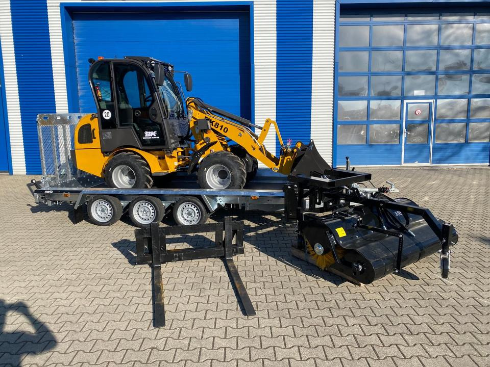 Radlader/Hoflader BK810 inkl. Tieflader und Kehrmaschinenpaket *INKL.19% MWST*BERGER KRAUS* KUBOTA*EURO*CE* - Компактный фронтальный погрузчик: фото 1 Radlader/Hoflader BK810 inkl. Tieflader und Kehrmaschinenpaket *INKL.19% MWST*BERGER KRAUS* KUBOTA*EURO*CE* - Компактный фронтальный погрузчик: фото 1