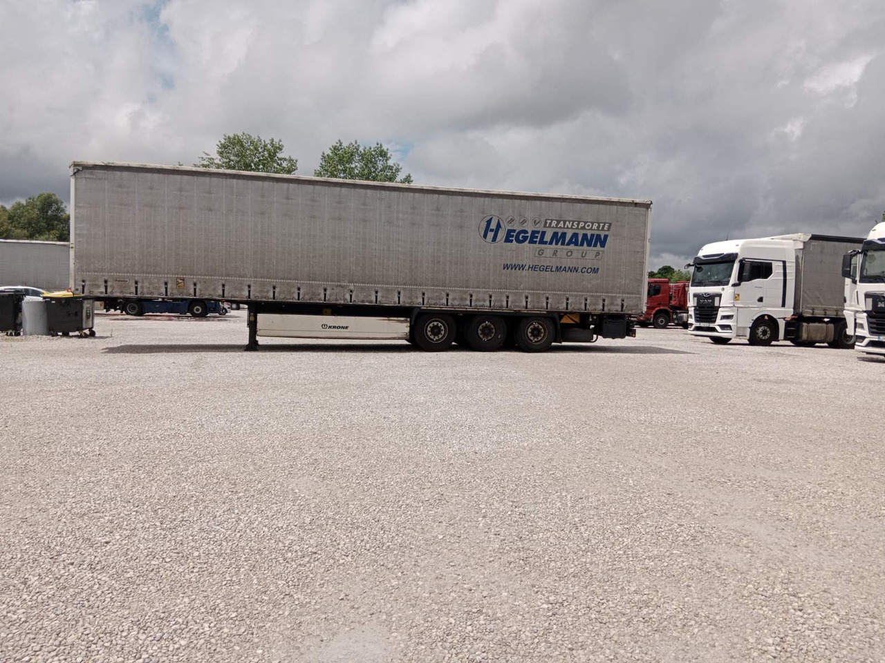 KRONE - Тентованный полуприцеп: фото 3 KRONE - Тентованный полуприцеп: фото 3