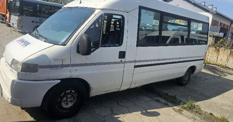 Peugeot BOXER 2.5 - Микроавтобус, Пассажирский фургон: фото 5 Peugeot BOXER 2.5 - Микроавтобус, Пассажирский фургон: фото 5