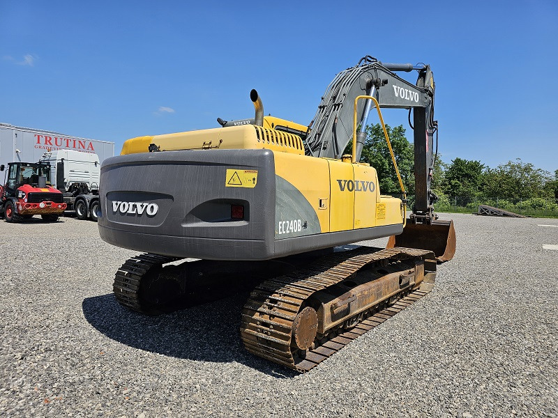 VOLVO EC240BNLC - Гусеничный экскаватор: фото 4 VOLVO EC240BNLC - Гусеничный экскаватор: фото 4