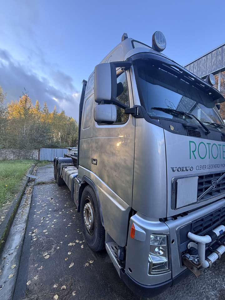 VOLVO FH16 - 580 - Крюковой мультилифт: фото 2 VOLVO FH16 - 580 - Крюковой мультилифт: фото 2