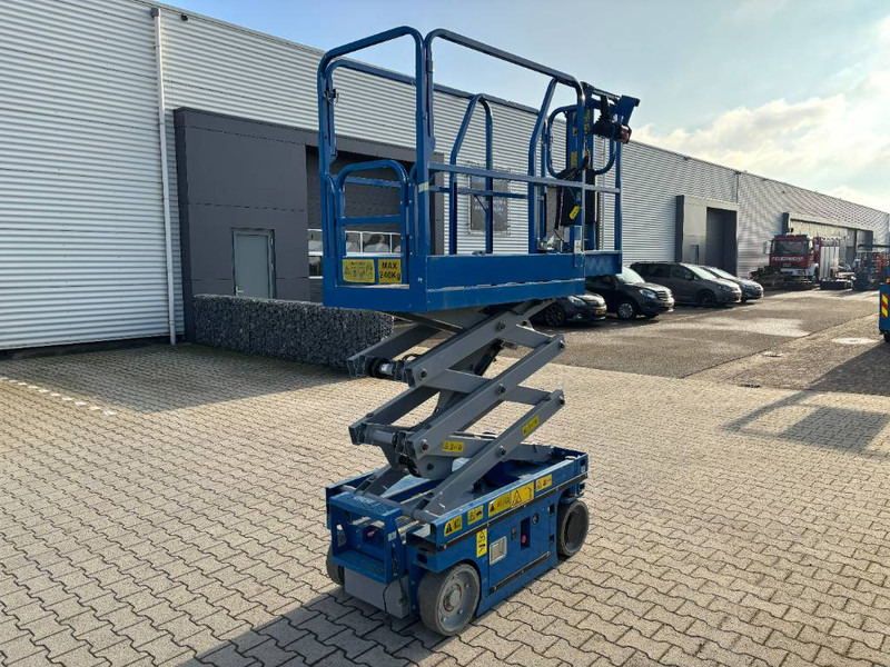 Yamei MS1330 - Ножничный подъемник: фото 3 Yamei MS1330 - Ножничный подъемник: фото 3