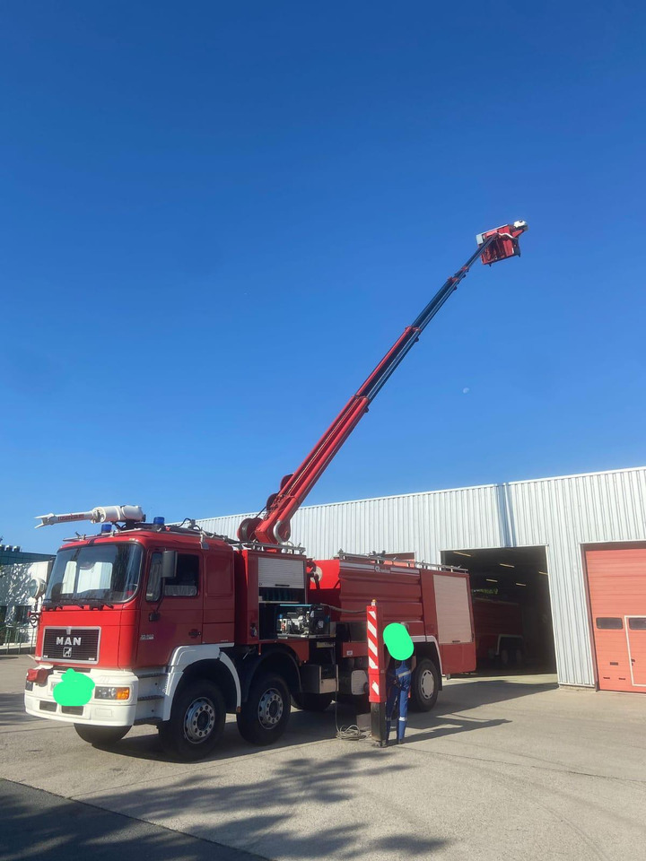 MAN 35.403 - Пожарная машина: фото 3 MAN 35.403 - Пожарная машина: фото 3