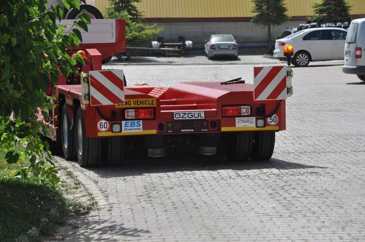 Özgül 2 AXLE LOW LOADER - Низкорамный полуприцеп: фото 3 Özgül 2 AXLE LOW LOADER - Низкорамный полуприцеп: фото 3