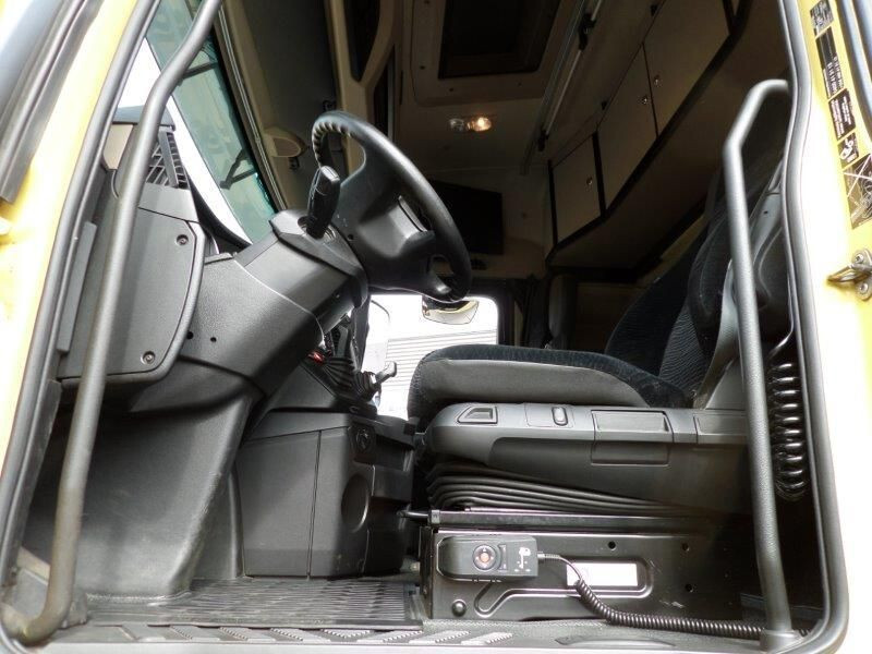Mercedes-Benz Actros 3351 6x4 - Тягач: фото 5 Mercedes-Benz Actros 3351 6x4 - Тягач: фото 5